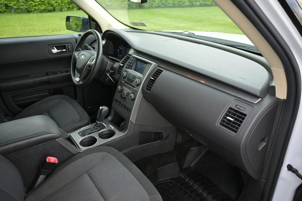 Ford Flex SE FWD 2018