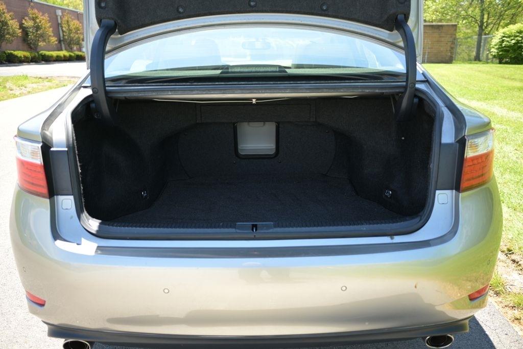 Lexus ES 350 4dr Sdn 2015