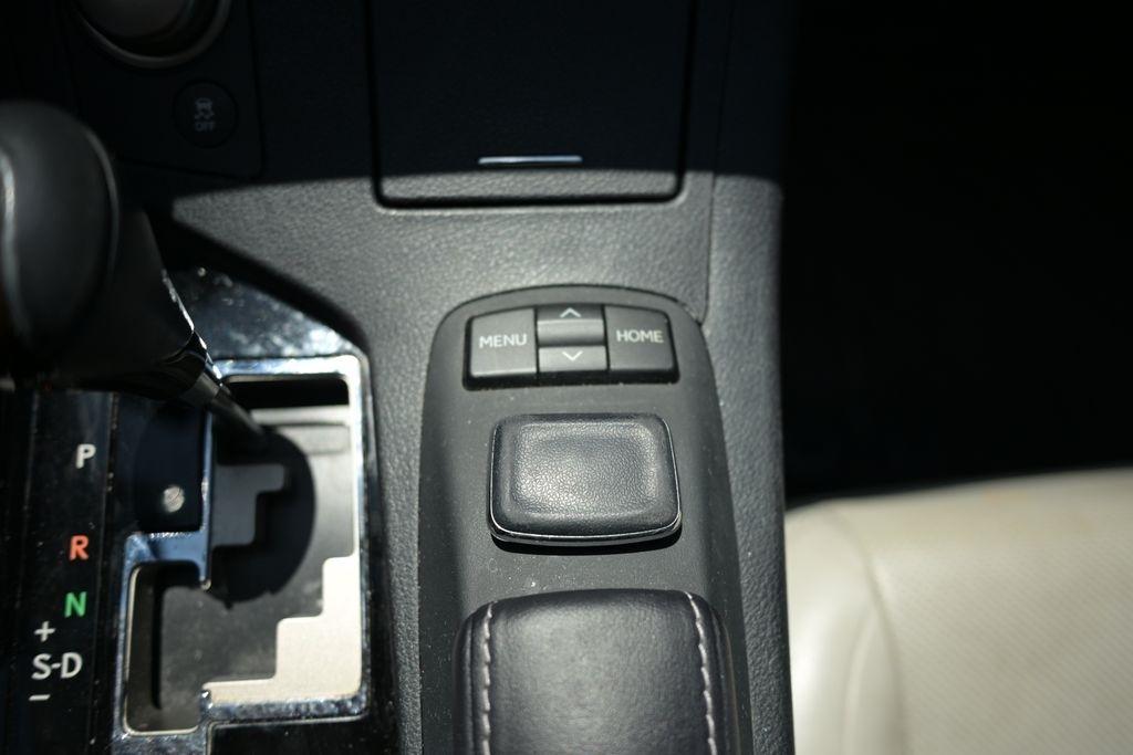 Lexus ES 350 4dr Sdn 2015