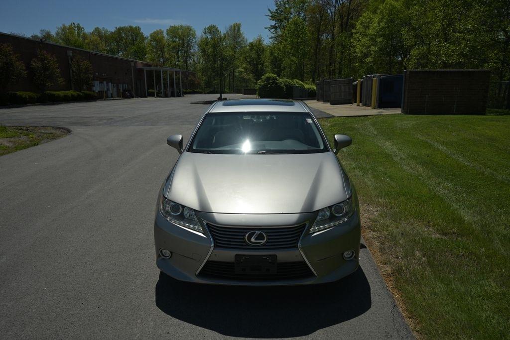 Lexus ES 350 4dr Sdn 2015