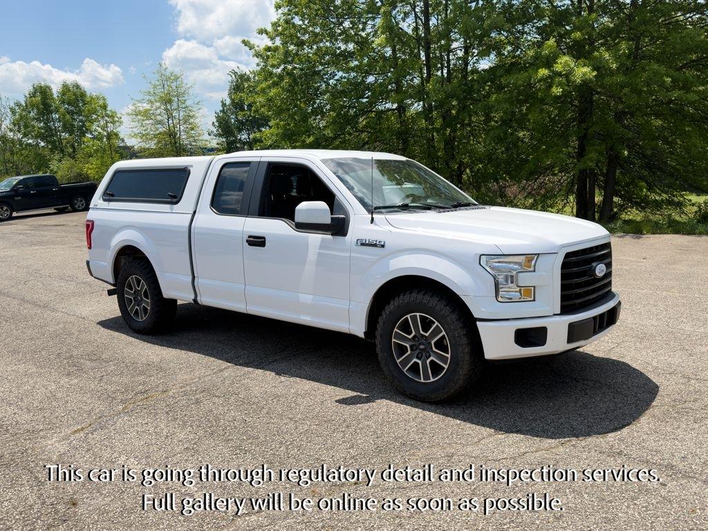 Ford F-150 2WD SuperCab 145" Lariat 2015