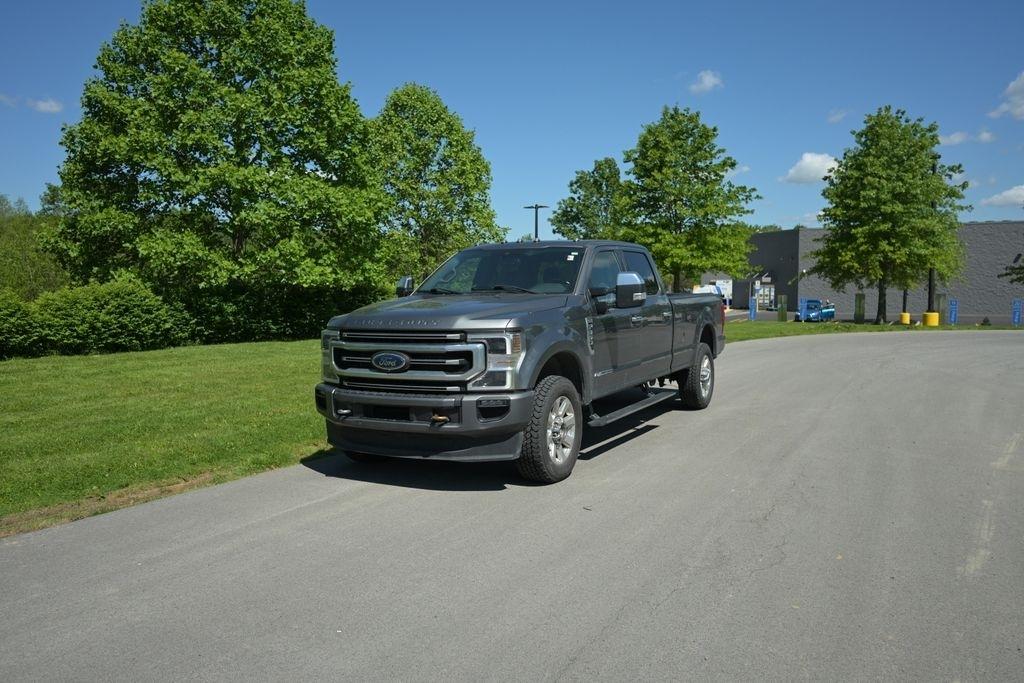 Ford Super Duty F-350 SRW King Ranch 4WD Crew Cab 8' Box 2022