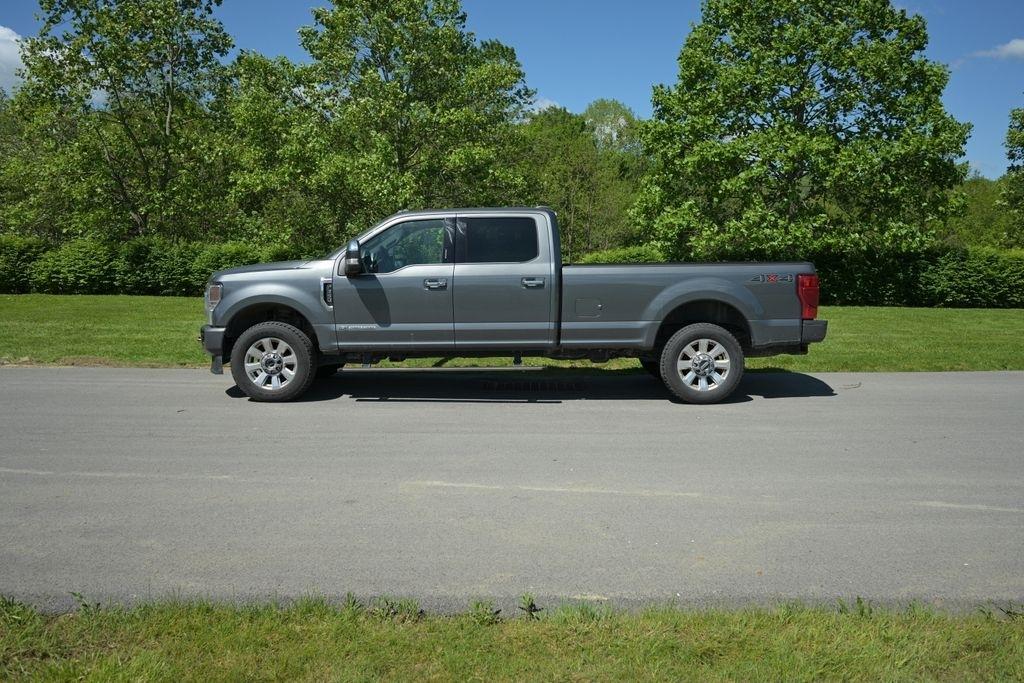 Ford Super Duty F-350 SRW King Ranch 4WD Crew Cab 8' Box 2022