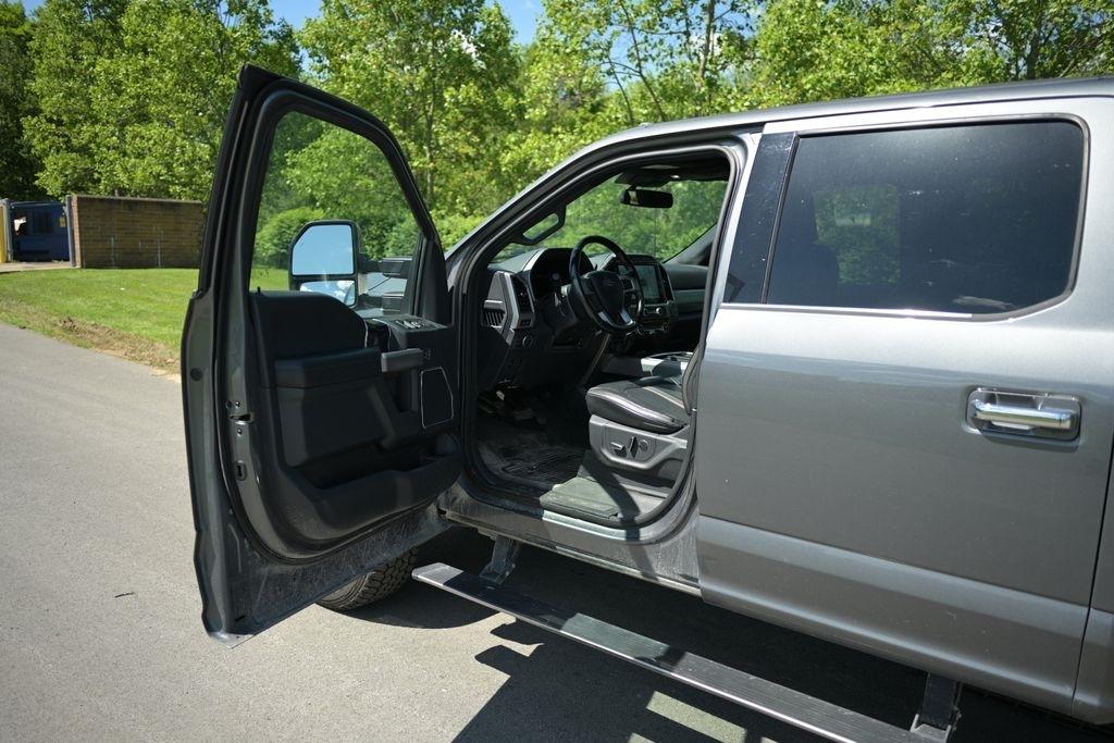 Ford Super Duty F-350 SRW King Ranch 4WD Crew Cab 8' Box 2022