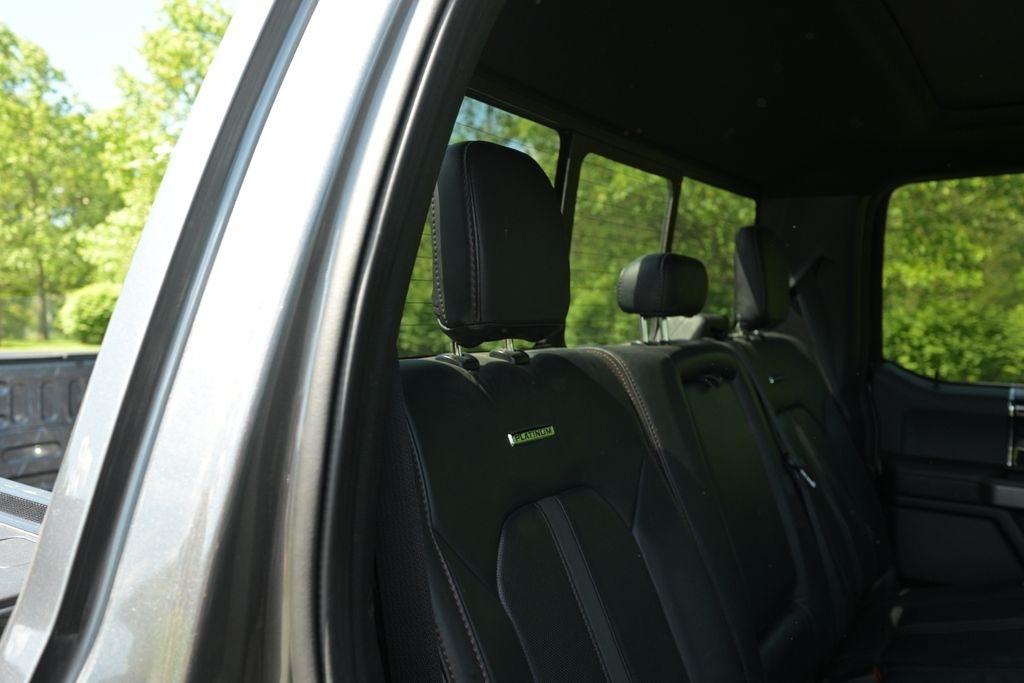Ford Super Duty F-350 SRW King Ranch 4WD Crew Cab 8' Box 2022