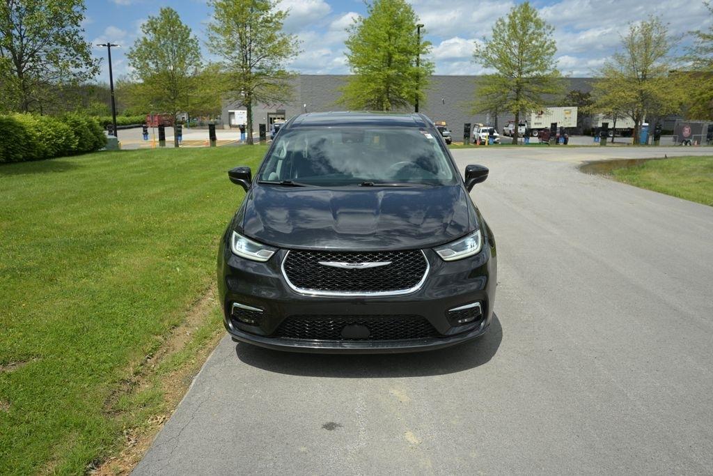 Chrysler Pacifica Touring L FWD 2023