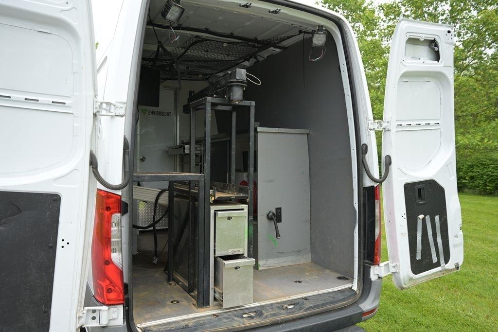 Mercedes-Benz Sprinter Cargo Van 2500 High Roof V6 170" RWD 2021