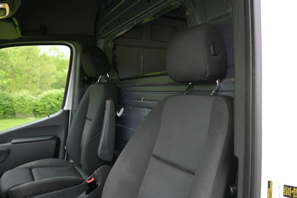 Mercedes-Benz Sprinter Cargo Van 2500 High Roof V6 170" RWD 2021