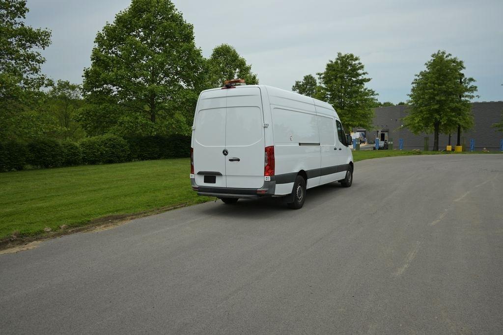 Mercedes-Benz Sprinter Cargo Van 2500 High Roof V6 170" RWD 2021