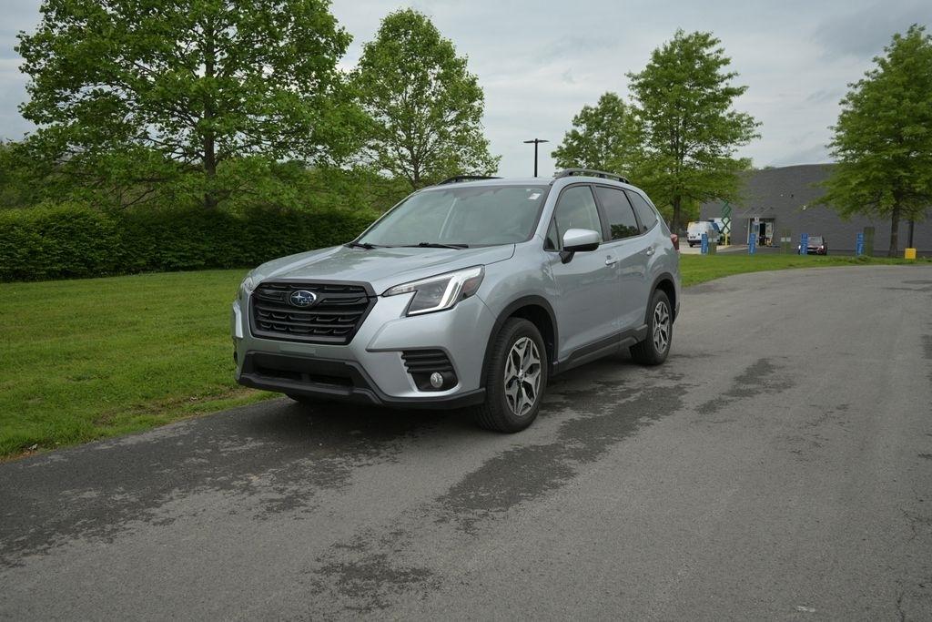 Subaru Forester Premium CVT 2022