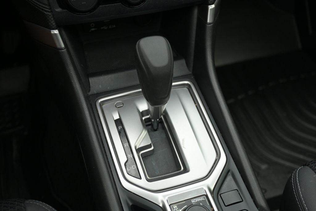 Subaru Forester Premium CVT 2022