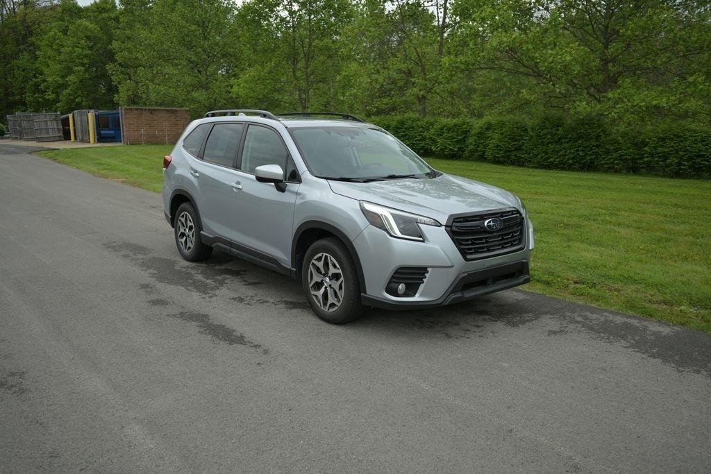 Subaru Forester Premium CVT 2022