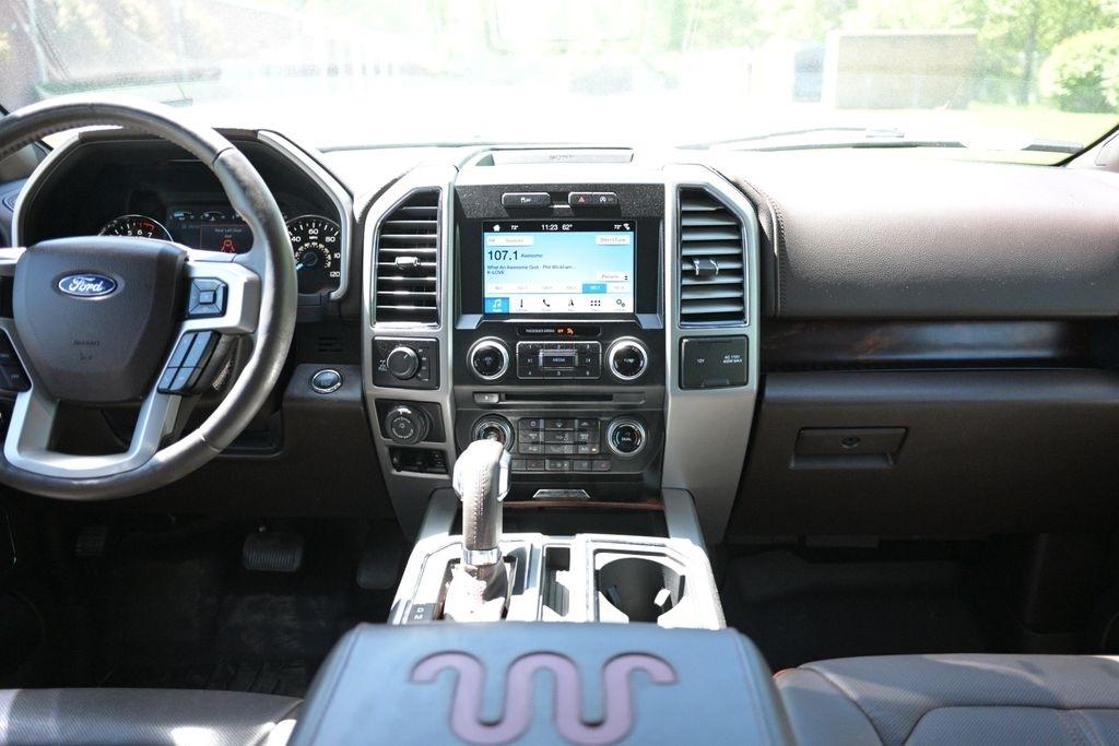 Ford F-150 King Ranch 4WD SuperCrew 5.5' Box 2017