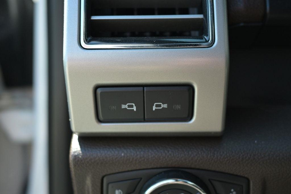 Ford F-150 King Ranch 4WD SuperCrew 5.5' Box 2017