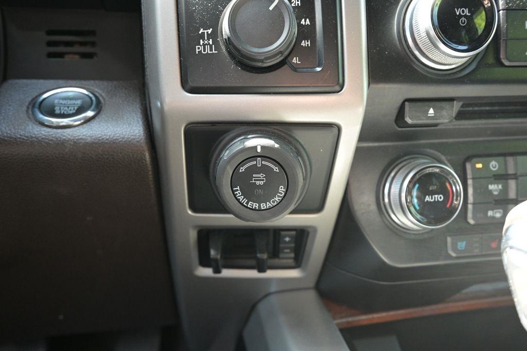 Ford F-150 King Ranch 4WD SuperCrew 5.5' Box 2017