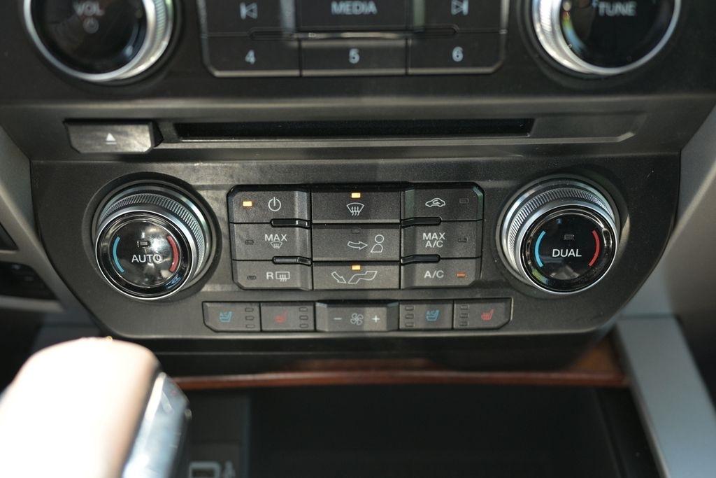 Ford F-150 King Ranch 4WD SuperCrew 5.5' Box 2017