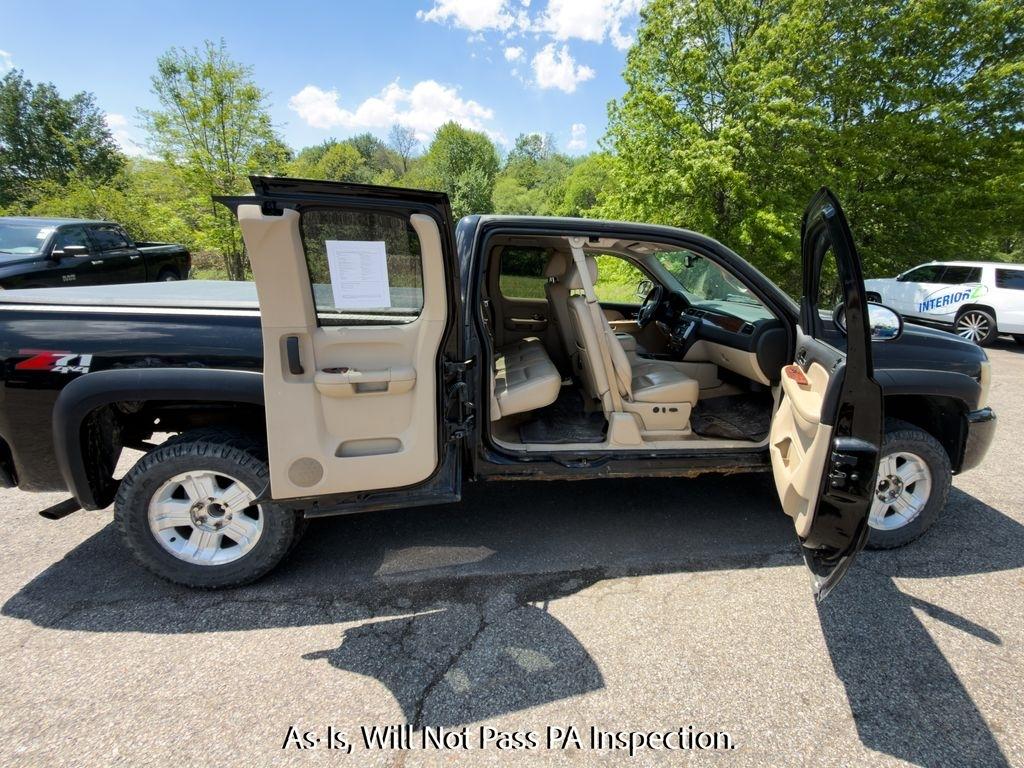 Chevrolet Silverado 1500 4WD Ext Cab 143.5" LTZ 2008