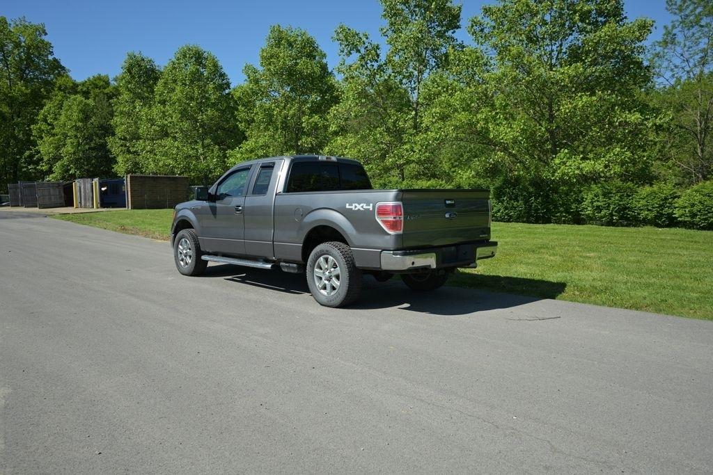 Ford F-150 4WD SuperCab 145" Lariat 2013