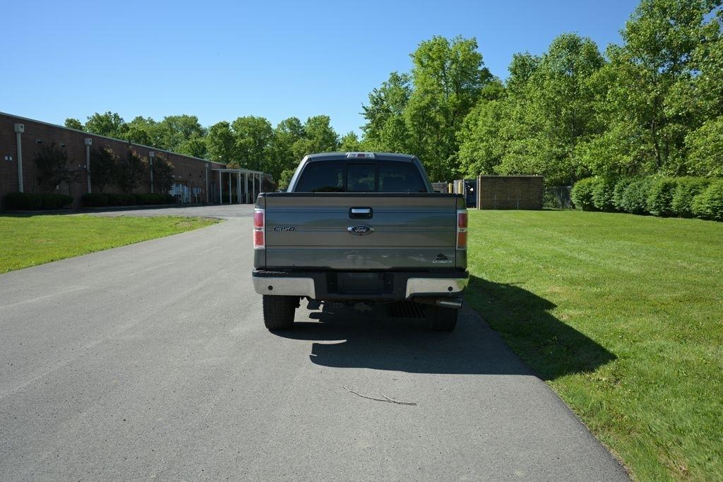Ford F-150 4WD SuperCab 145" Lariat 2013