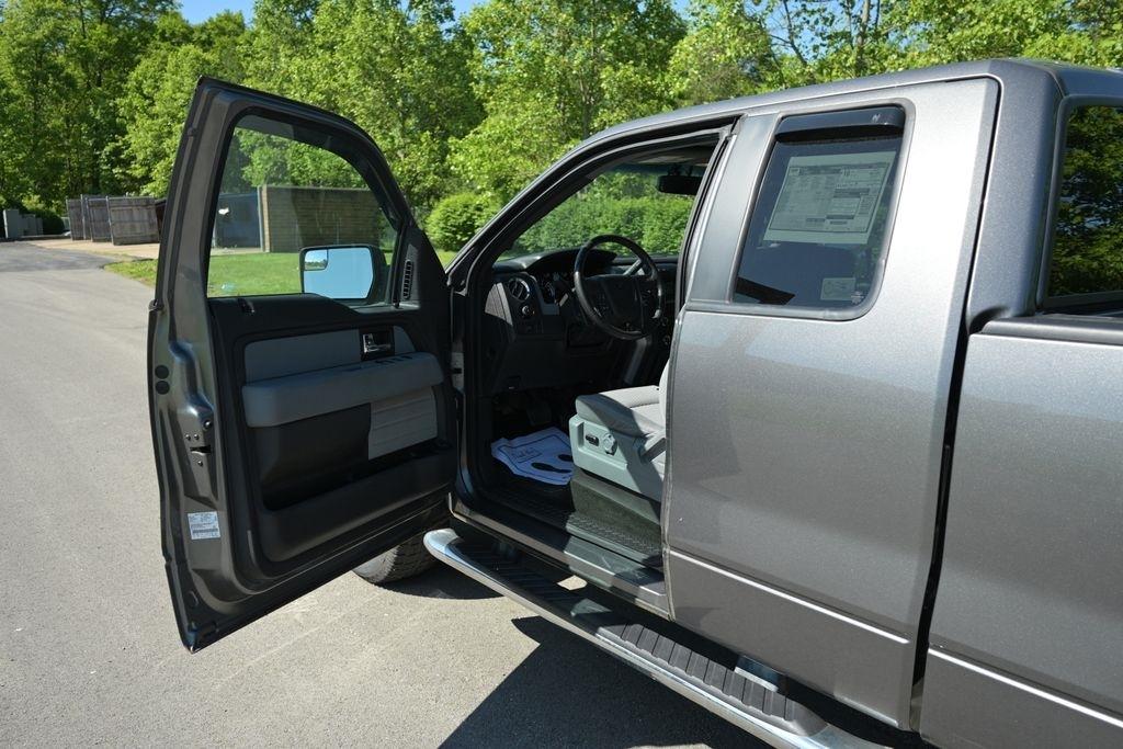 Ford F-150 4WD SuperCab 145" Lariat 2013
