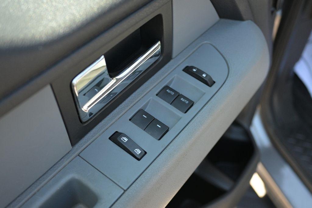 Ford F-150 4WD SuperCab 145" Lariat 2013