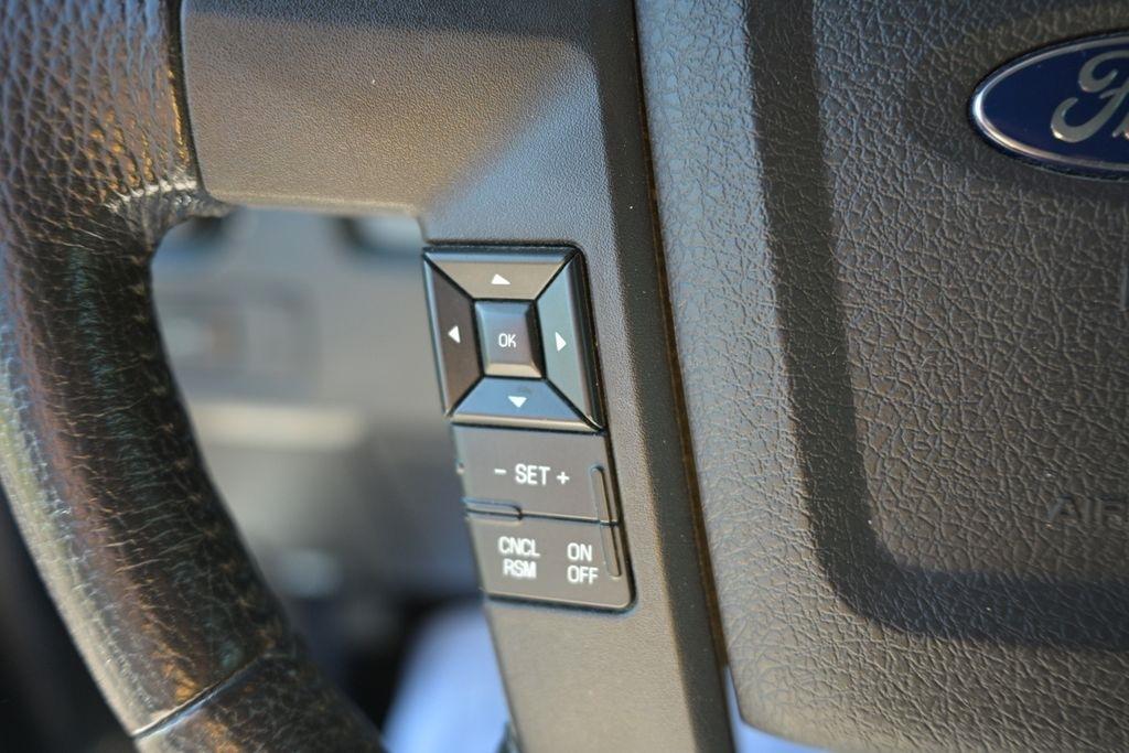 Ford F-150 4WD SuperCab 145" Lariat 2013
