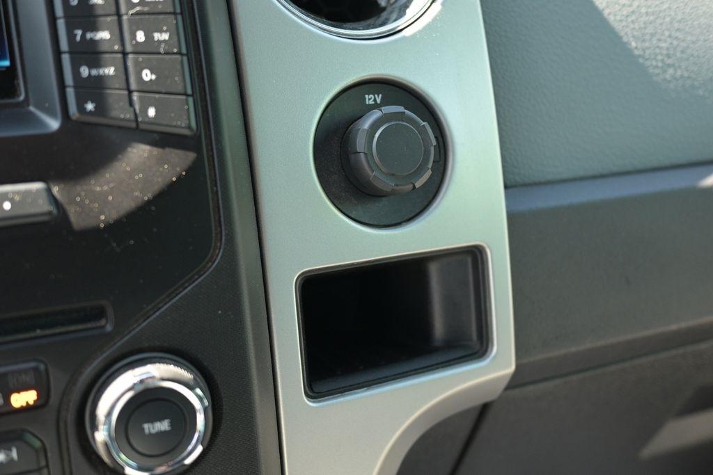 Ford F-150 4WD SuperCab 145" Lariat 2013
