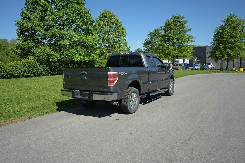 Ford F-150 4WD SuperCab 145" Lariat 2013