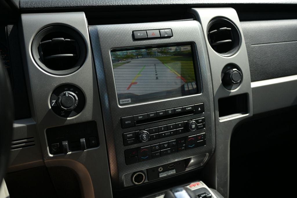Ford F-150 4WD SuperCrew 145" SVT Raptor 2011