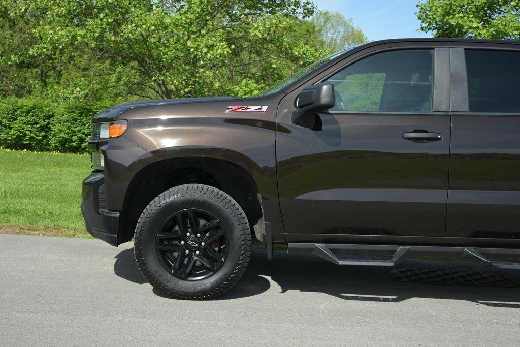 Chevrolet Silverado 1500 4WD Crew Cab 147" Custom Trail Boss 2019