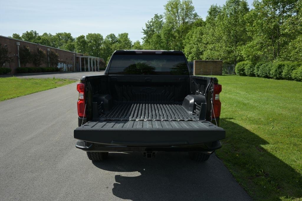 Chevrolet Silverado 1500 4WD Crew Cab 147" Custom Trail Boss 2019