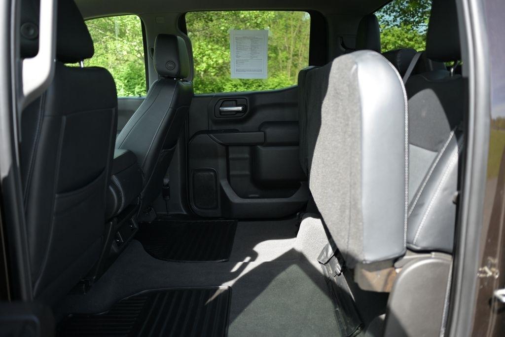 Chevrolet Silverado 1500 4WD Crew Cab 147" Custom Trail Boss 2019