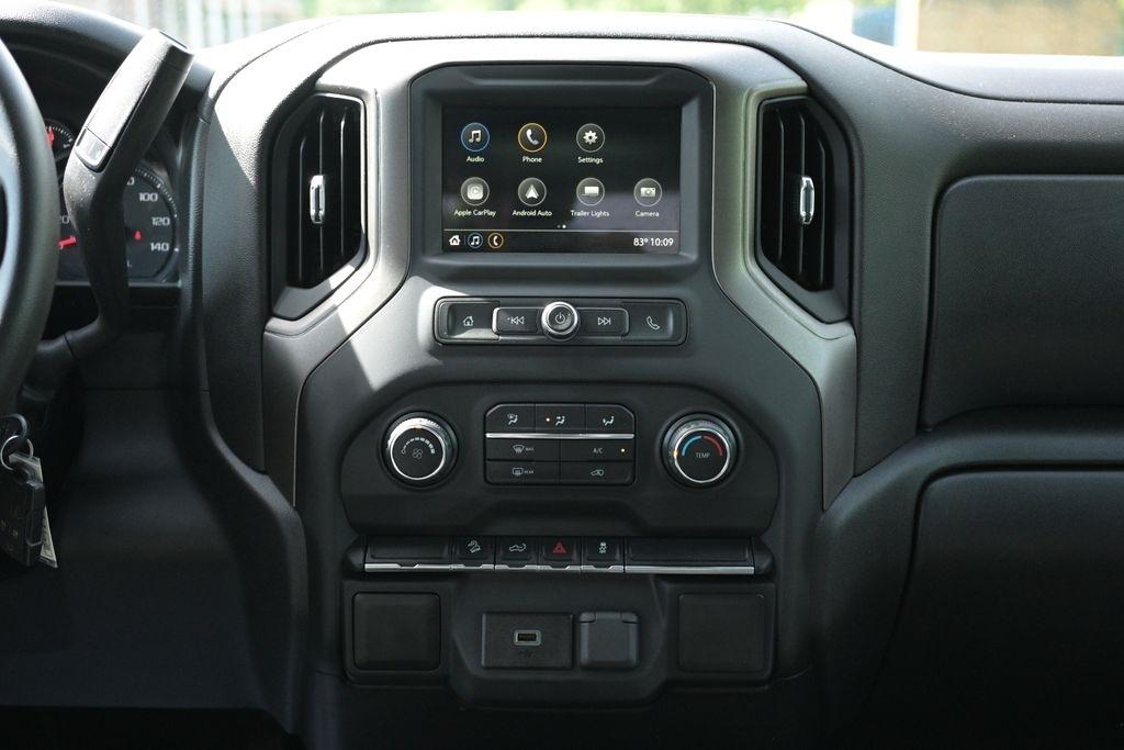 Chevrolet Silverado 1500 4WD Crew Cab 147" Custom Trail Boss 2019