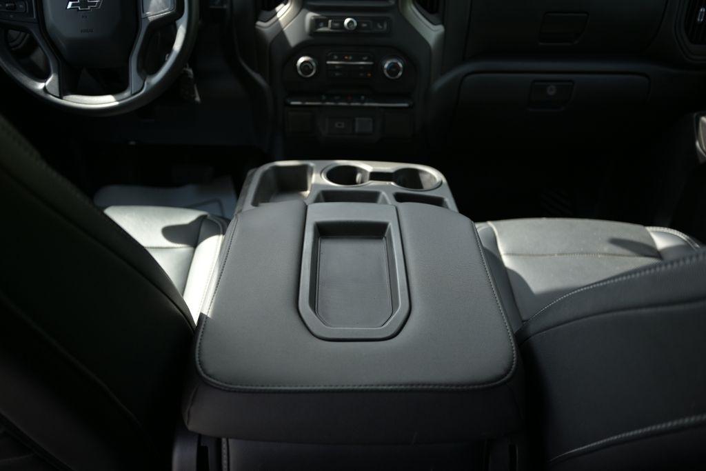 Chevrolet Silverado 1500 4WD Crew Cab 147" Custom Trail Boss 2019