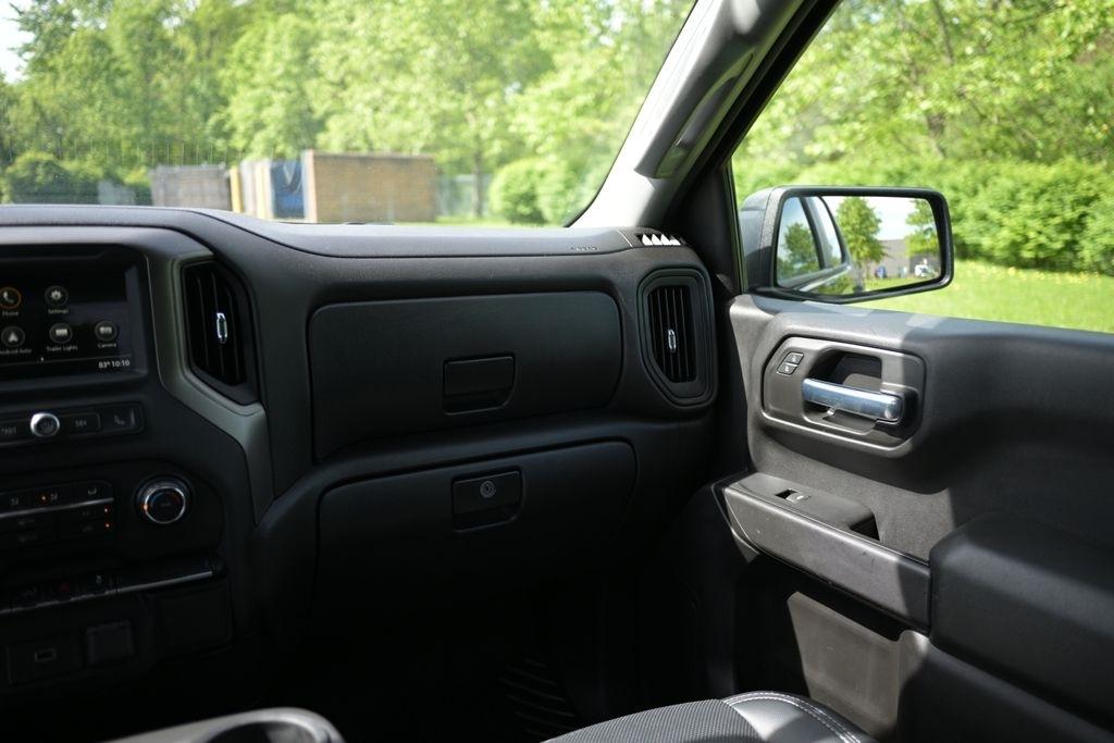 Chevrolet Silverado 1500 4WD Crew Cab 147" Custom Trail Boss 2019