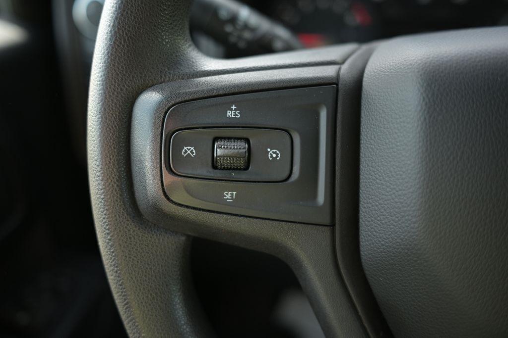 Chevrolet Silverado 1500 4WD Crew Cab 147" Custom Trail Boss 2019