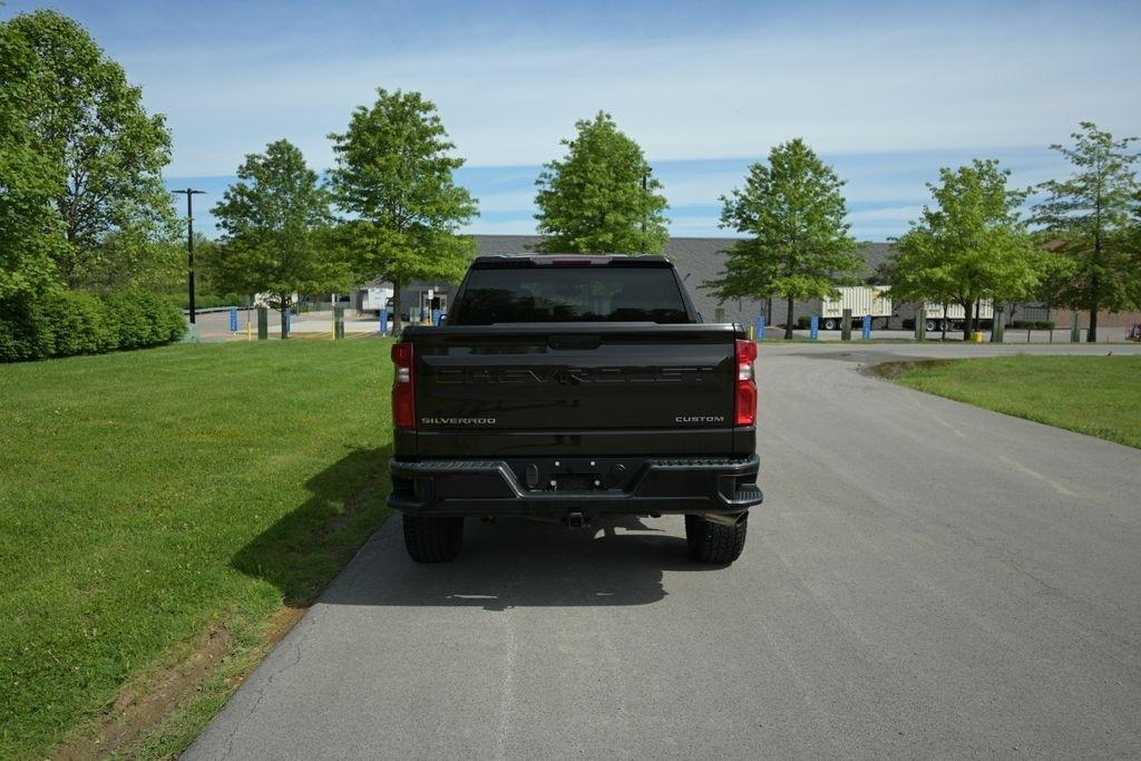 Chevrolet Silverado 1500 4WD Crew Cab 147" Custom Trail Boss 2019