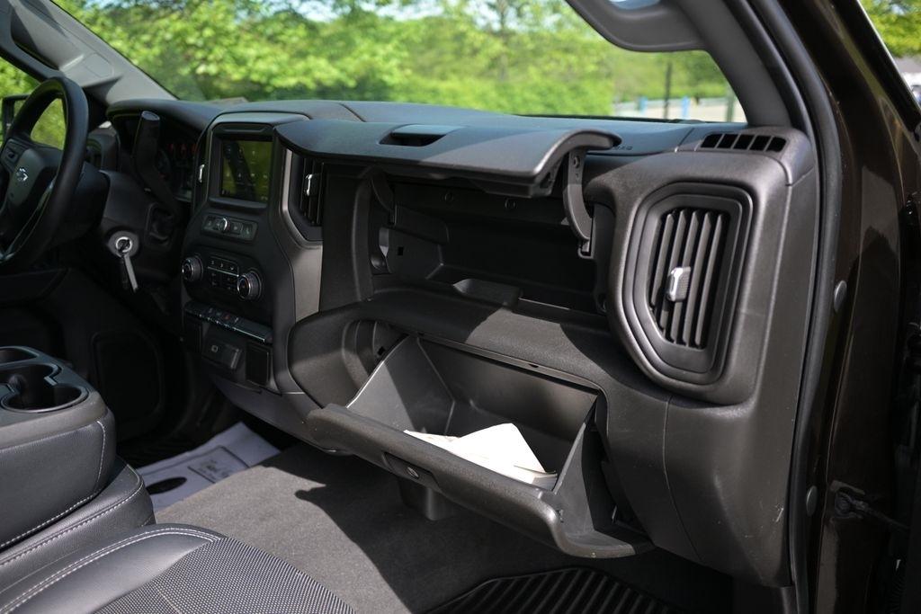 Chevrolet Silverado 1500 4WD Crew Cab 147" Custom Trail Boss 2019