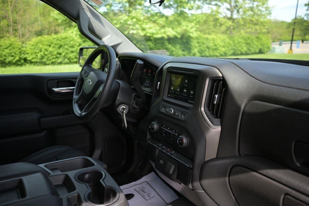 Chevrolet Silverado 1500 4WD Crew Cab 147" Custom Trail Boss 2019