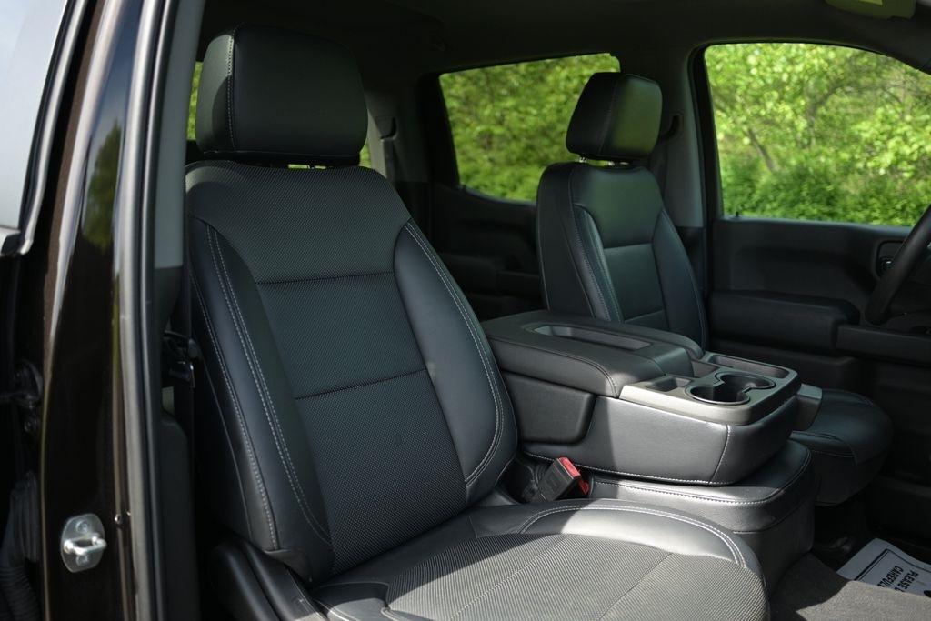 Chevrolet Silverado 1500 4WD Crew Cab 147" Custom Trail Boss 2019