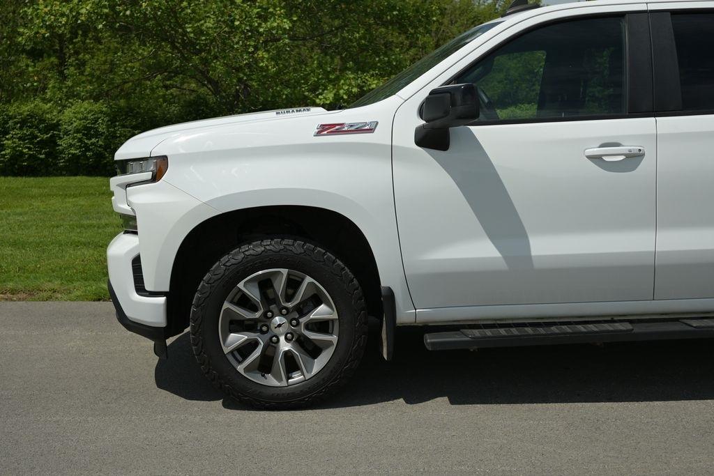 Chevrolet Silverado 1500 4WD Crew Cab 157" RST 2020