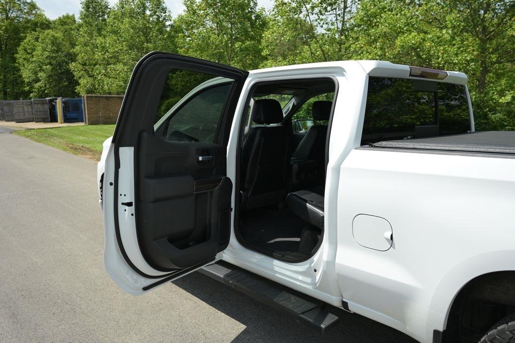 Chevrolet Silverado 1500 4WD Crew Cab 157" RST 2020