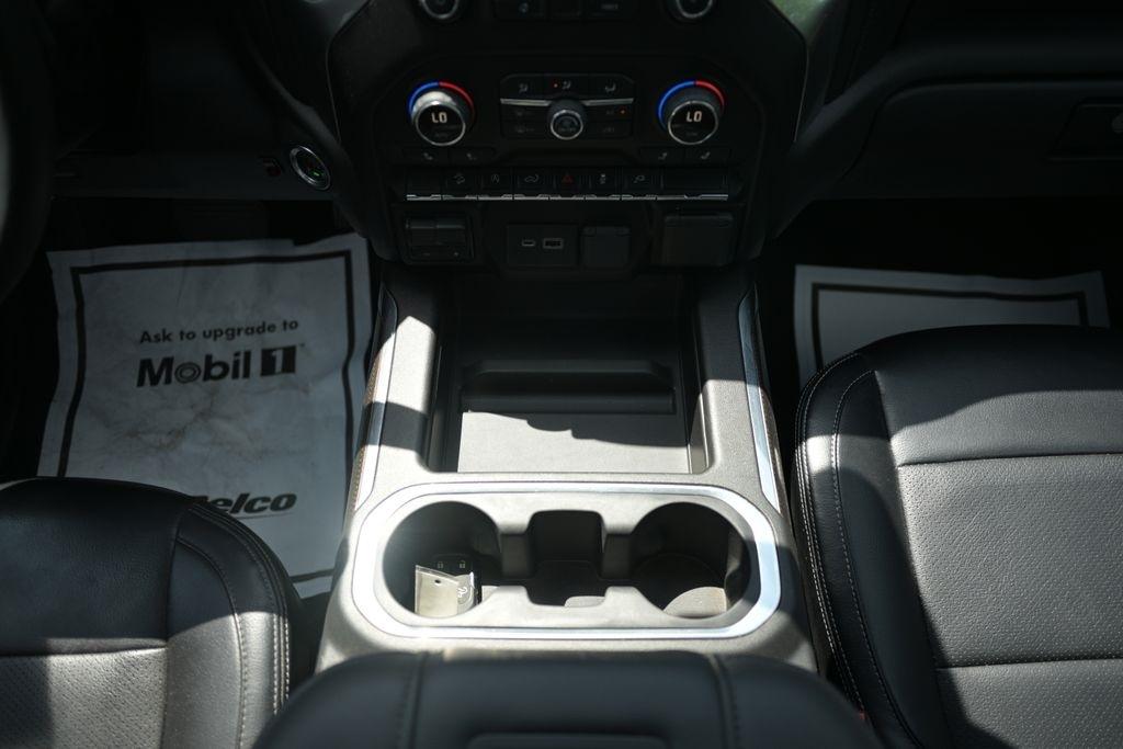 Chevrolet Silverado 1500 4WD Crew Cab 157" RST 2020