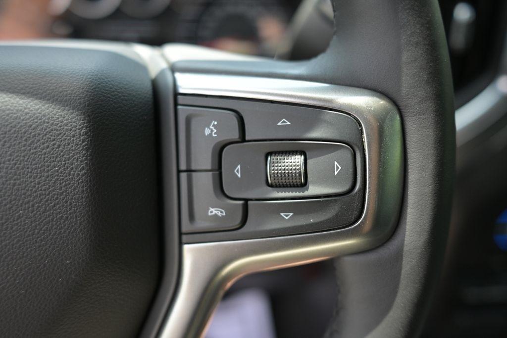 Chevrolet Silverado 1500 4WD Crew Cab 157" RST 2020