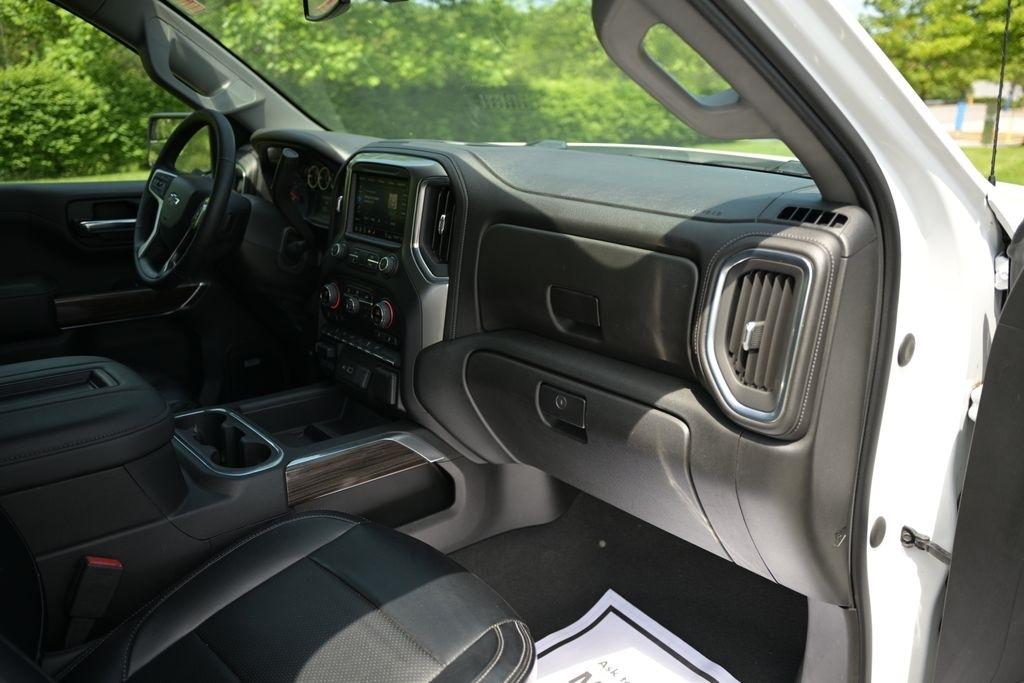 Chevrolet Silverado 1500 4WD Crew Cab 157" RST 2020