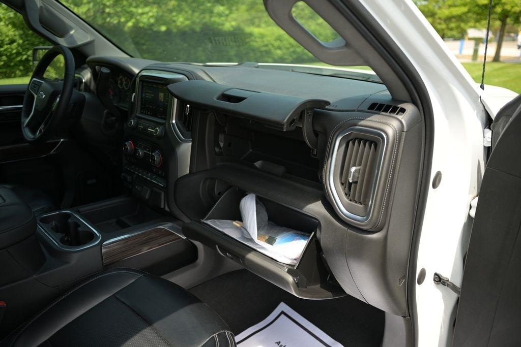 Chevrolet Silverado 1500 4WD Crew Cab 157" RST 2020