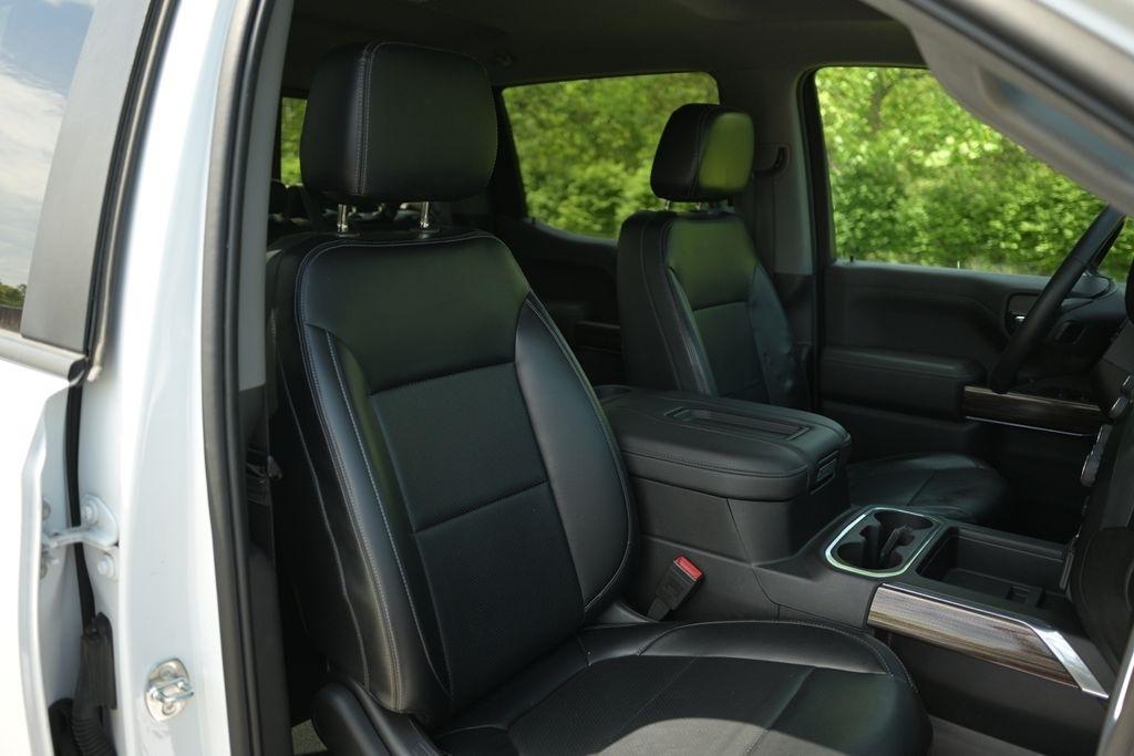 Chevrolet Silverado 1500 4WD Crew Cab 157" RST 2020
