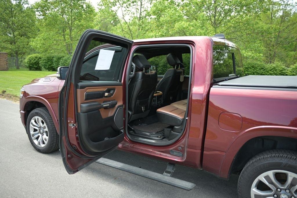 RAM 1500 Longhorn 4x4 Crew Cab 5'7" Box 2020