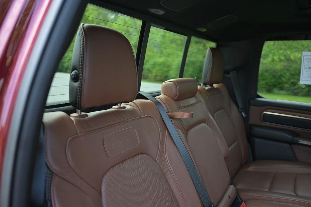 RAM 1500 Longhorn 4x4 Crew Cab 5'7" Box 2020