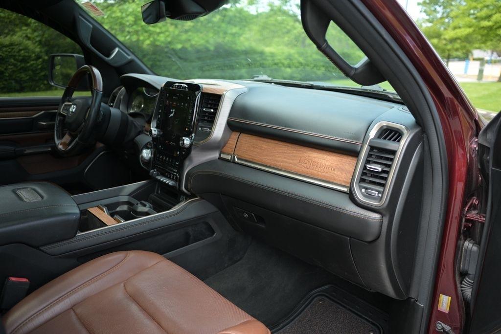 RAM 1500 Longhorn 4x4 Crew Cab 5'7" Box 2020